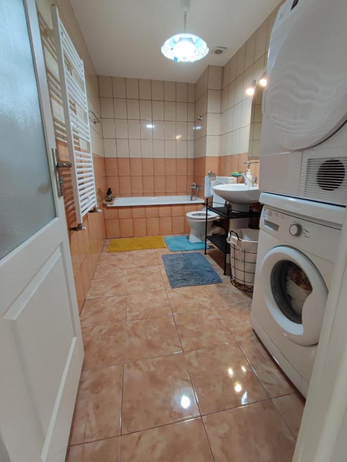 M K L Studio Alba Iulia Eksteriør billede